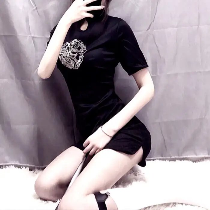 穿高跟鞋的死神封面